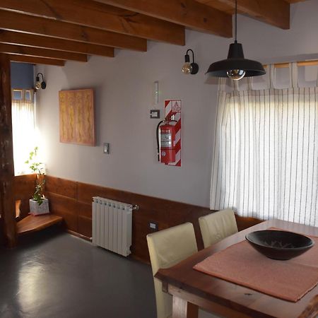 Cabana La Marilena, Para 2 Huespedes Con Desayuno El Calafate Exterior foto